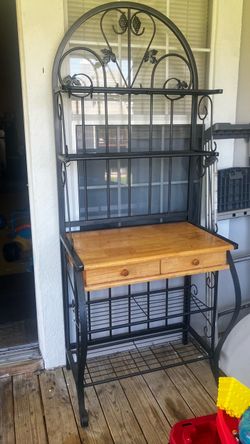 Baker rack