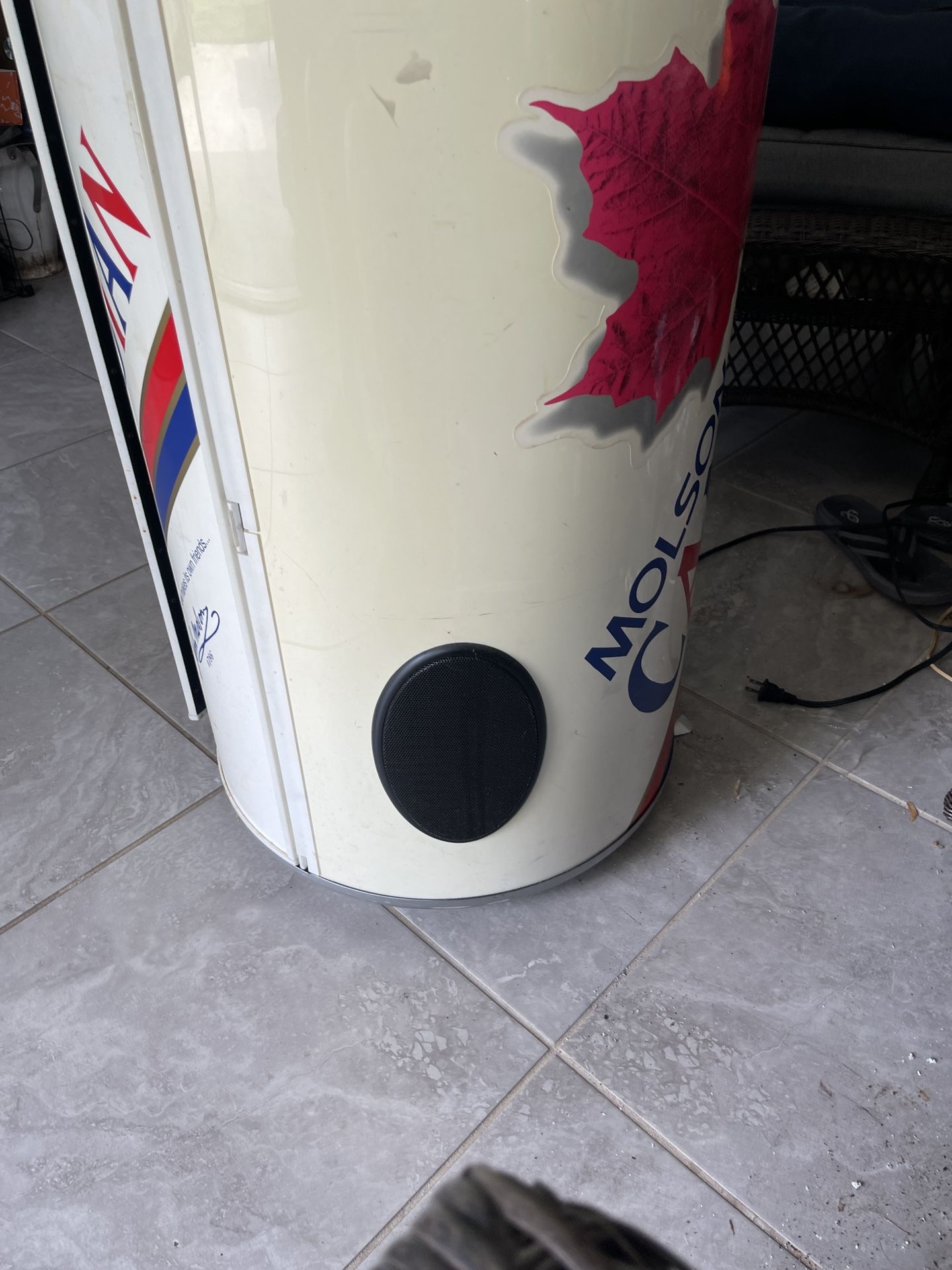Radio Shaped Like Can Of Molson Beer. With Built-In Cd Player, Tape Deck Am/fm Radio