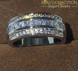 Wedding ring/engagement ring