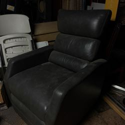 Free Recliner Chair 