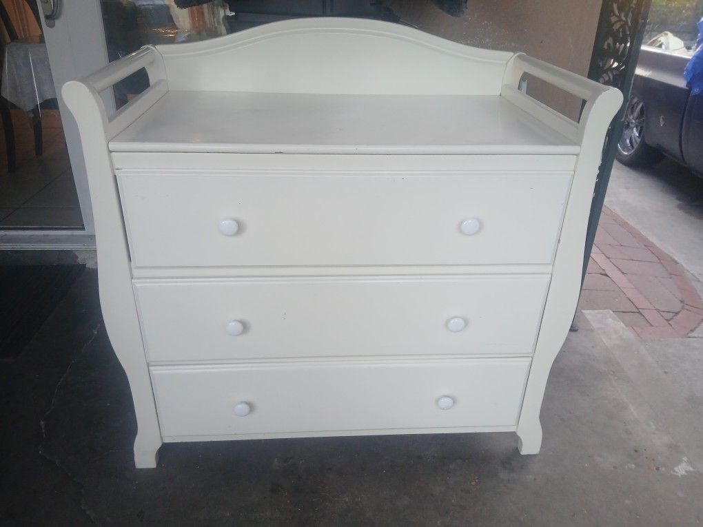 Baby Cabinet