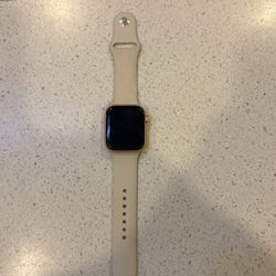 Apple Watch SE 45