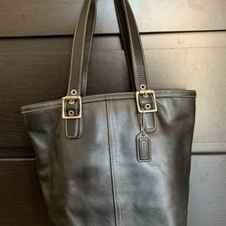 Authentic coach purse