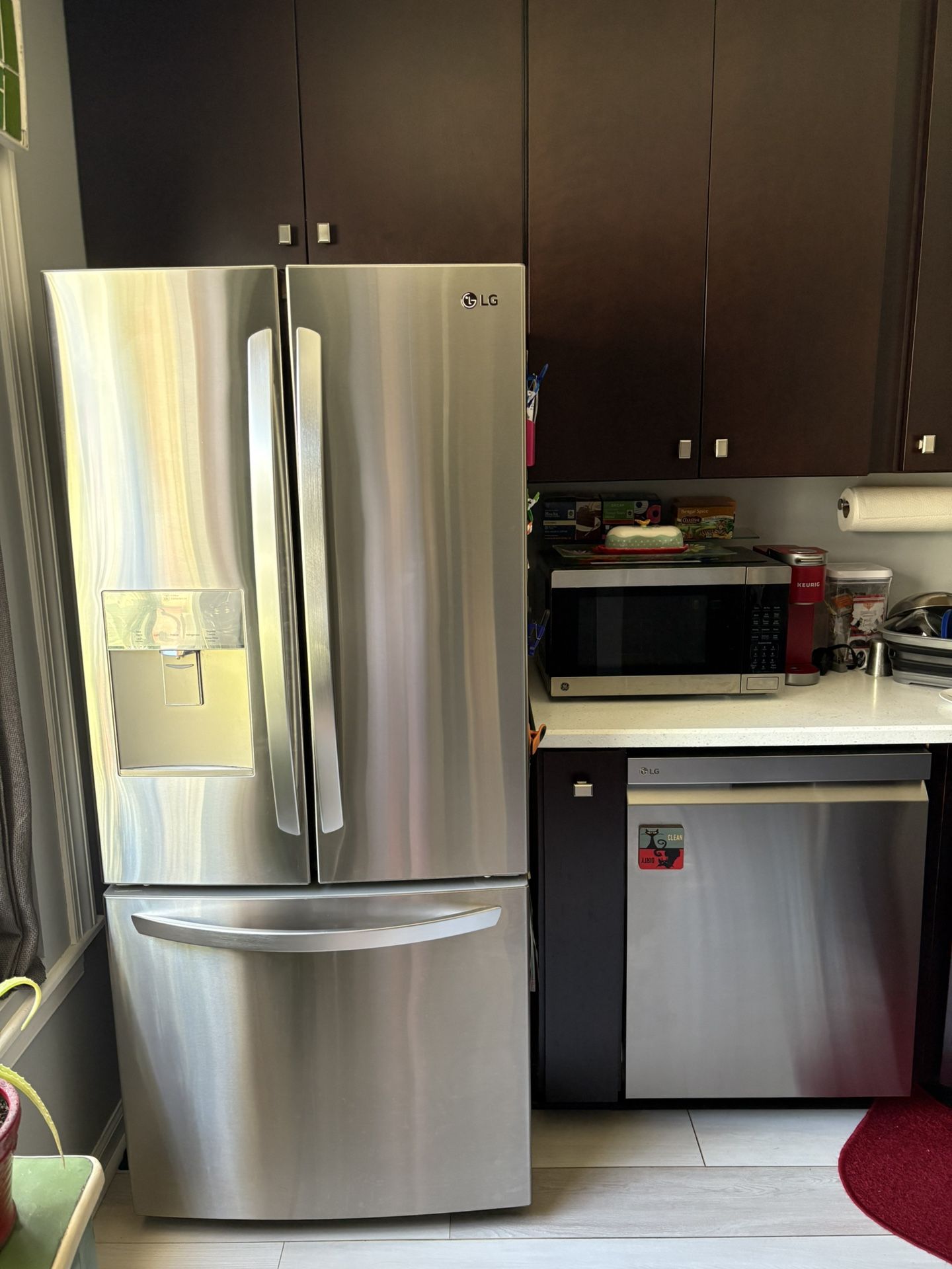 LG Refrigerator & Dishwasher