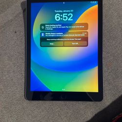 iPad 5 gen 32GB