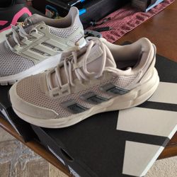 Brand New Woman Adidas