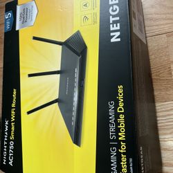 NightHawk AC1750 Smart WiFi Router (WiFi 5, 1 GHz Dual Core)