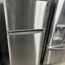 💯🌆Kenmore Refrigeartor Stainless Like New🌆💯