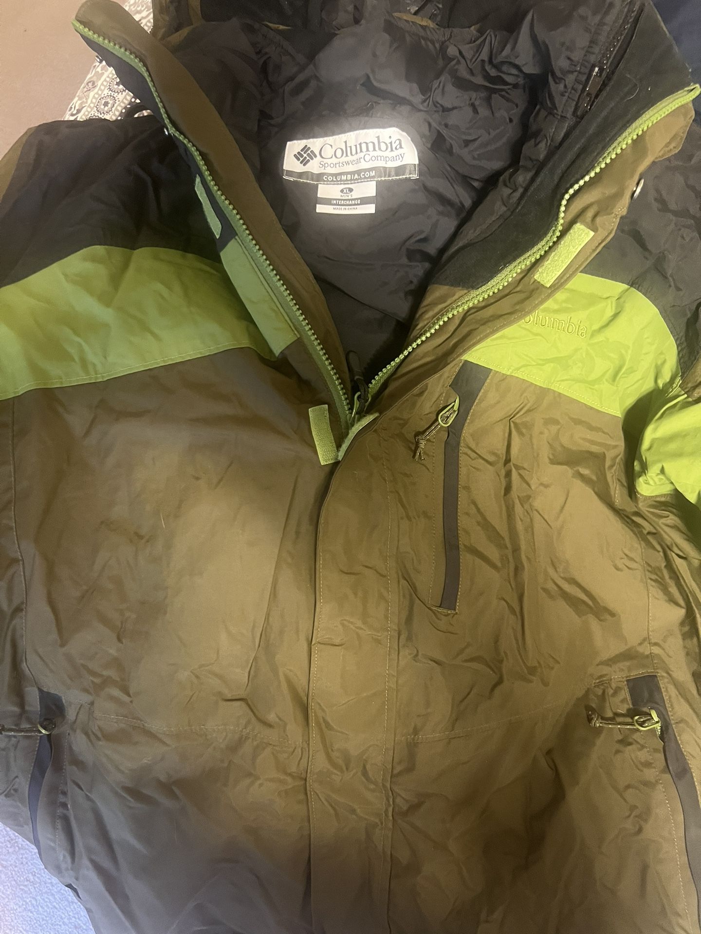 Men’s Columbia Interchange Omni Jacket Size XL LIKE NEW
