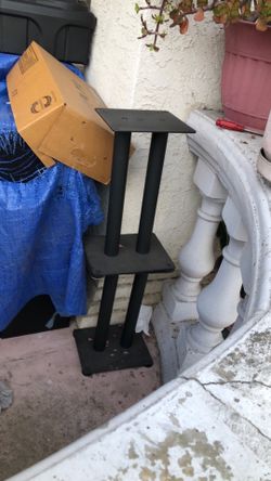 Stand speakers sets,