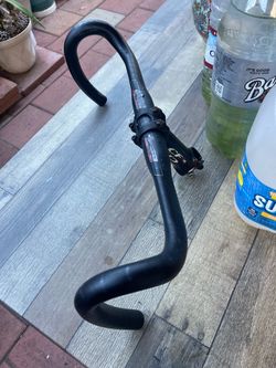 Scattante CFR drop handlebar