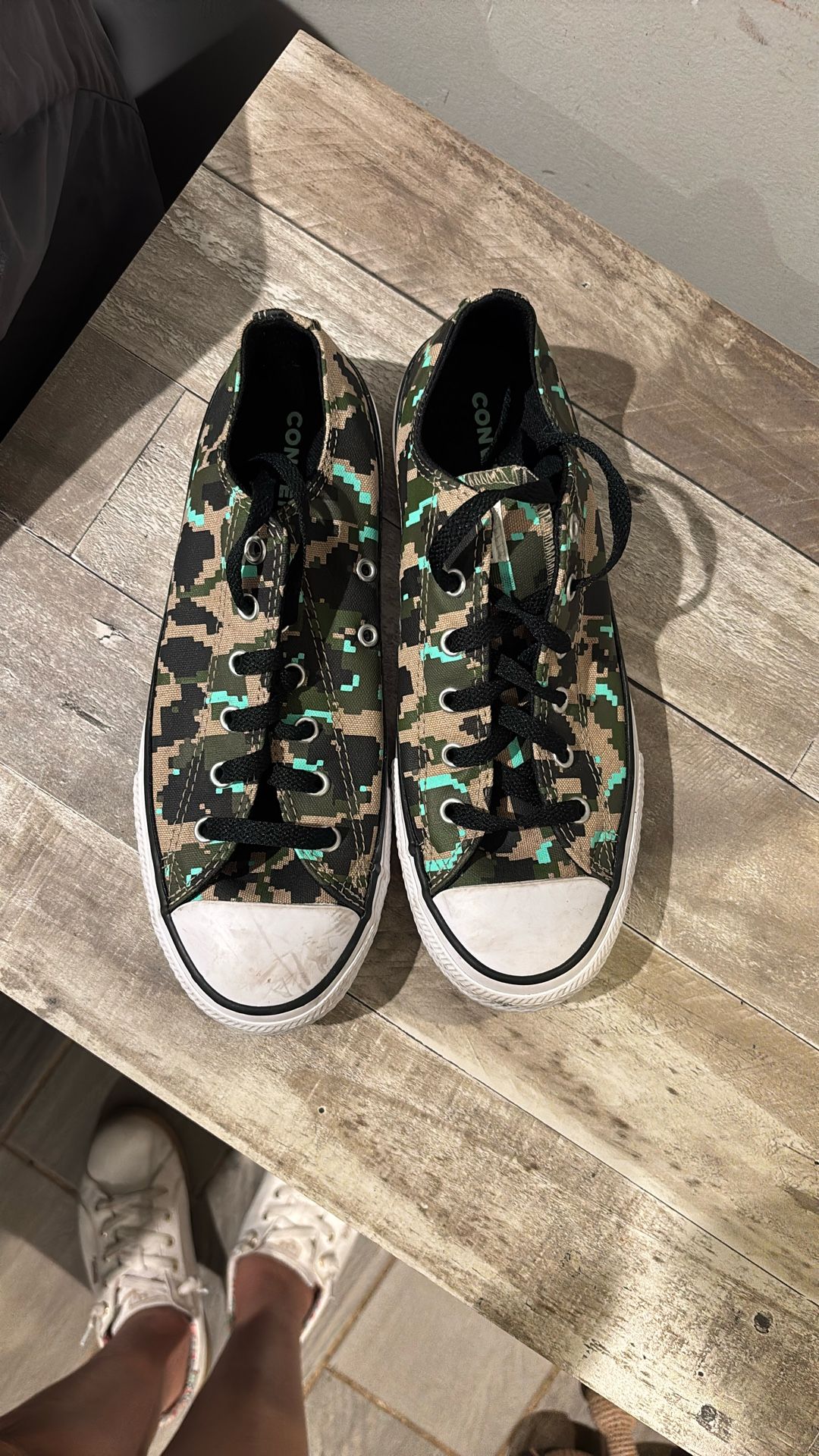 Size 5 Converse 