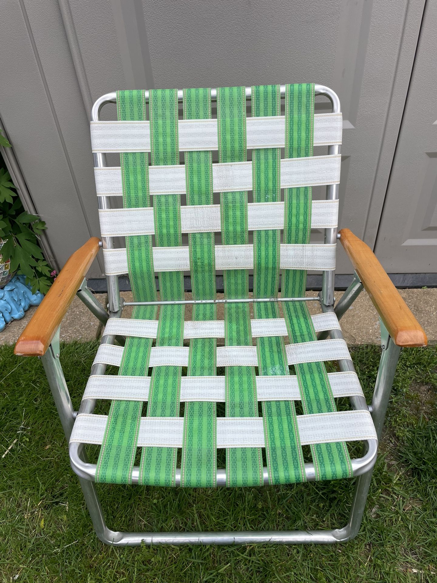 MCM Aluminum Webbed Folding Lawn Porch Chair 23” W Wood Armrests