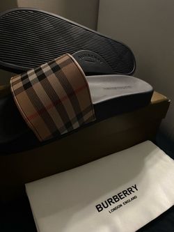 Burberry sandals