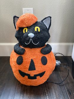 Light-Up Sisal Halloween Black Cat in Pumpkin Decoration - Halloween Decor