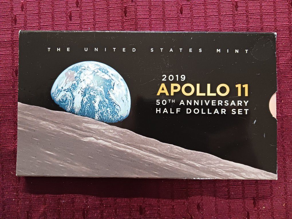 BELOW MARKET Apollo 11 BU (2) Coin Set