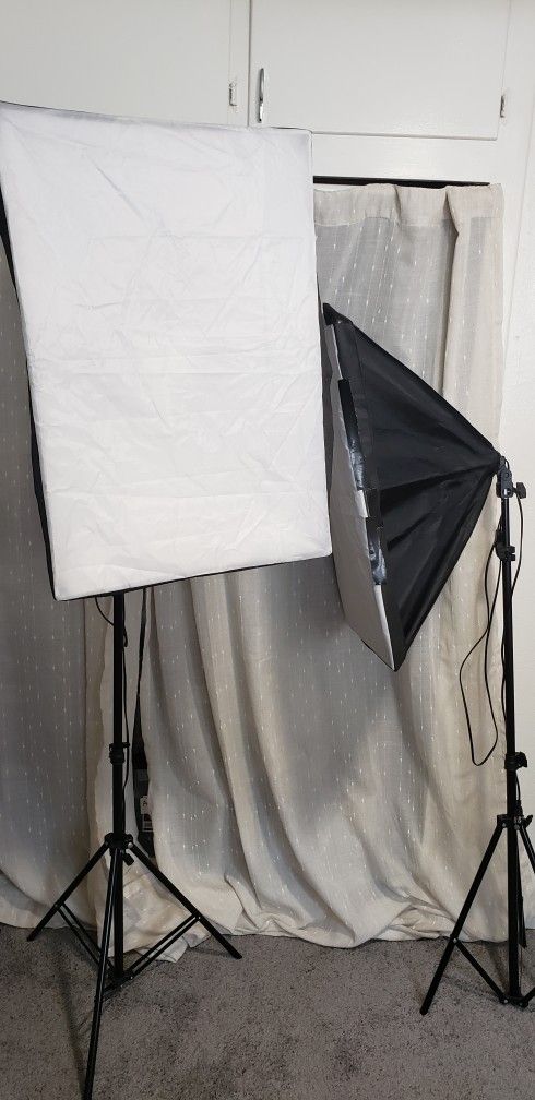Used Photography Softbox Lighting Kit