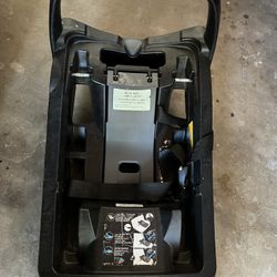 Car Seat Base & Stroller With Bassinet 