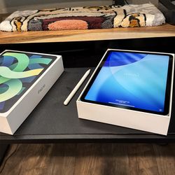 iPad Air 4th Gen + Accessories
