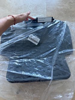 Audi Q3 Rear All-Weather Floor Mats OEM
