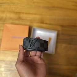Lv Belt