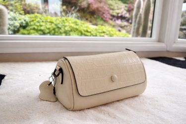 New Genuine Leather Handbag