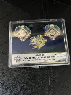 1998 World Series Commemorative Pin Set