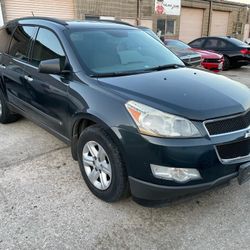 2009 CHEVROLET TRAVERSE, 3rd Row Seats 
