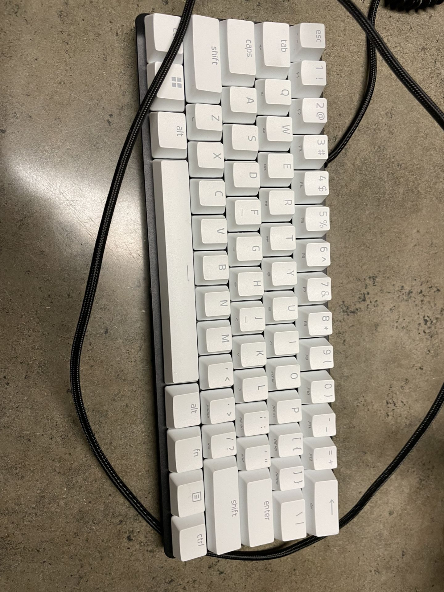 Logitech Keyboard And Mouse For Sale 60%
