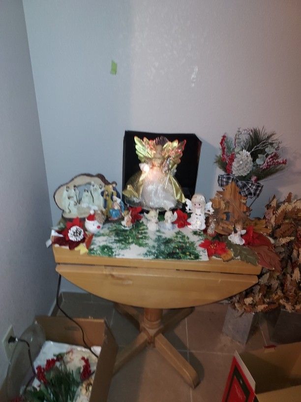 BRAND NEW FIBER OPTIC ANGEL AND NATIVITY SETS