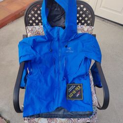 Arc'teryx Alpha SV Medium new jacket