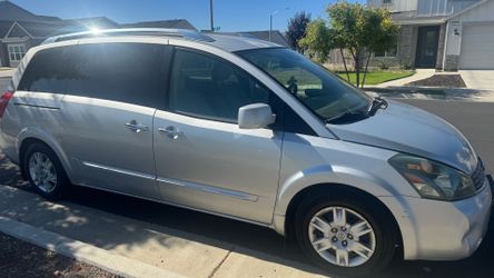 2008 Nissan Quest