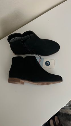 Girl’s boots