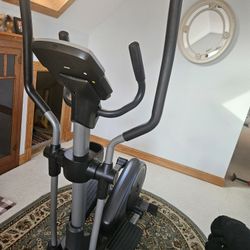 Sunny Elliptical- Excellent Condition 