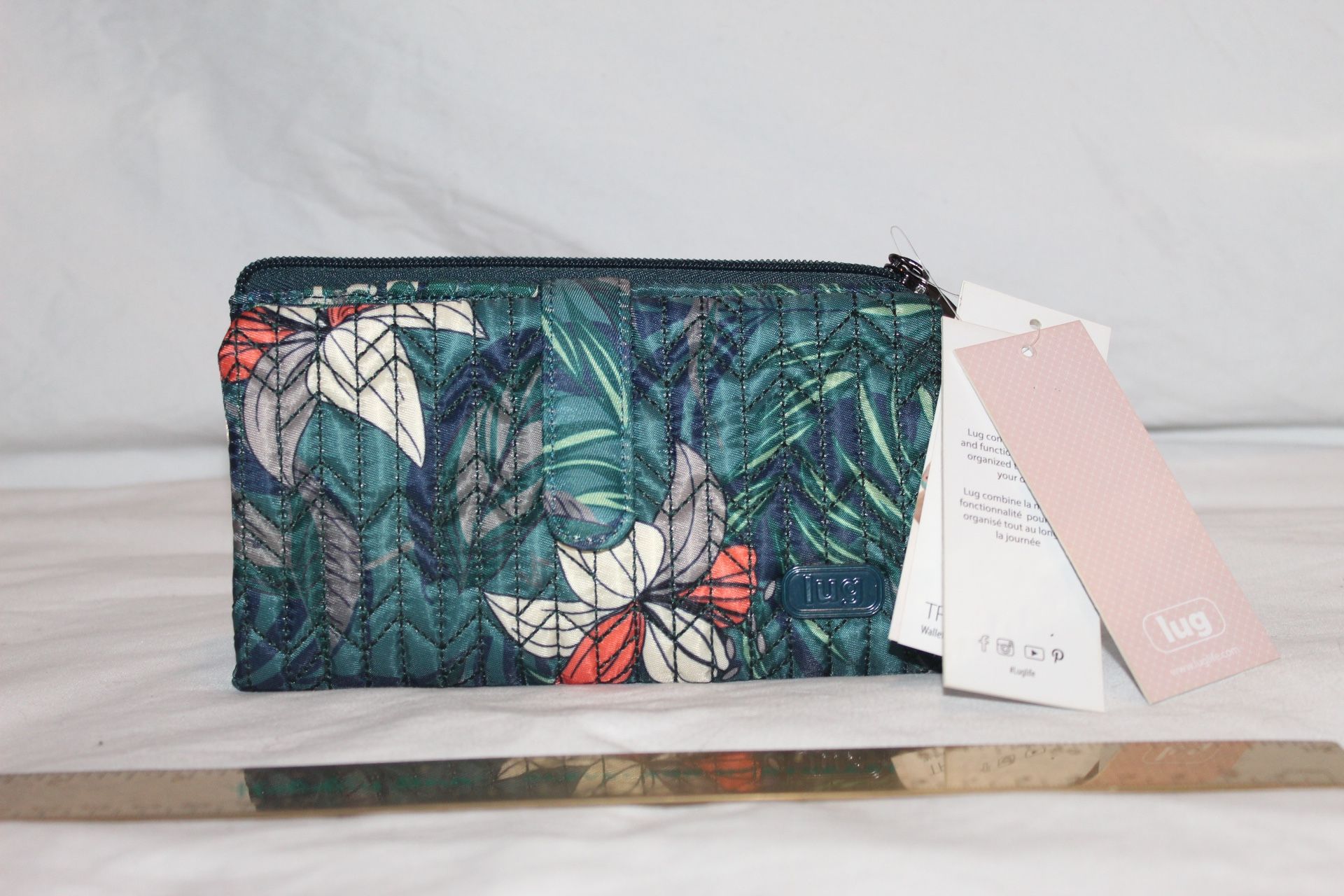 Lug Wallet