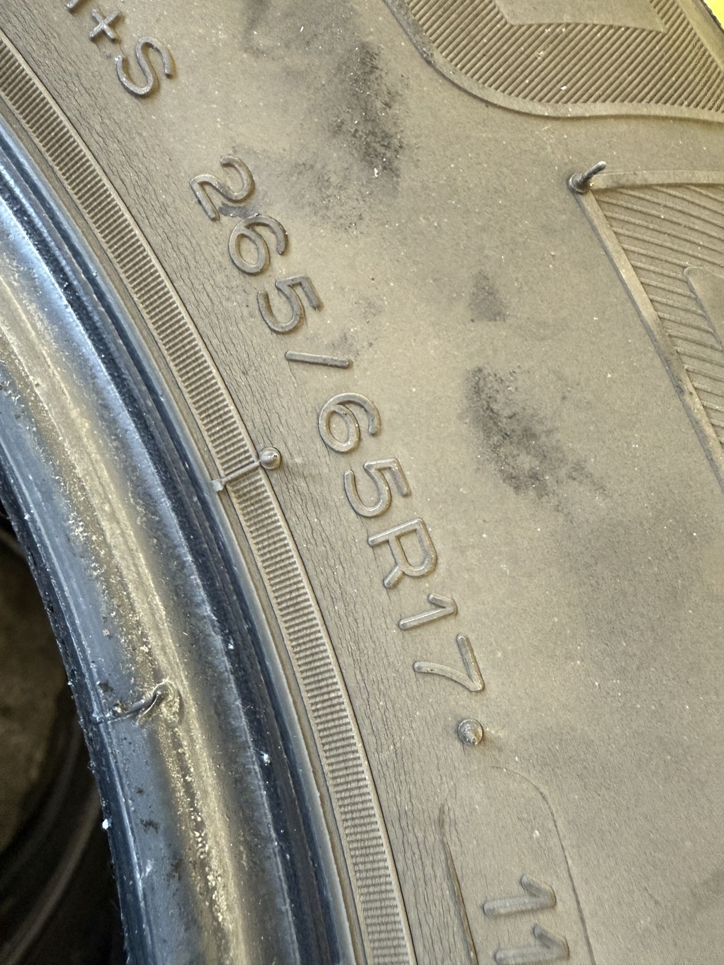 265/65/17 Michelin (4 Tires) $160.00/ All 4 