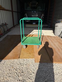 Heavy duty carts with removal sides