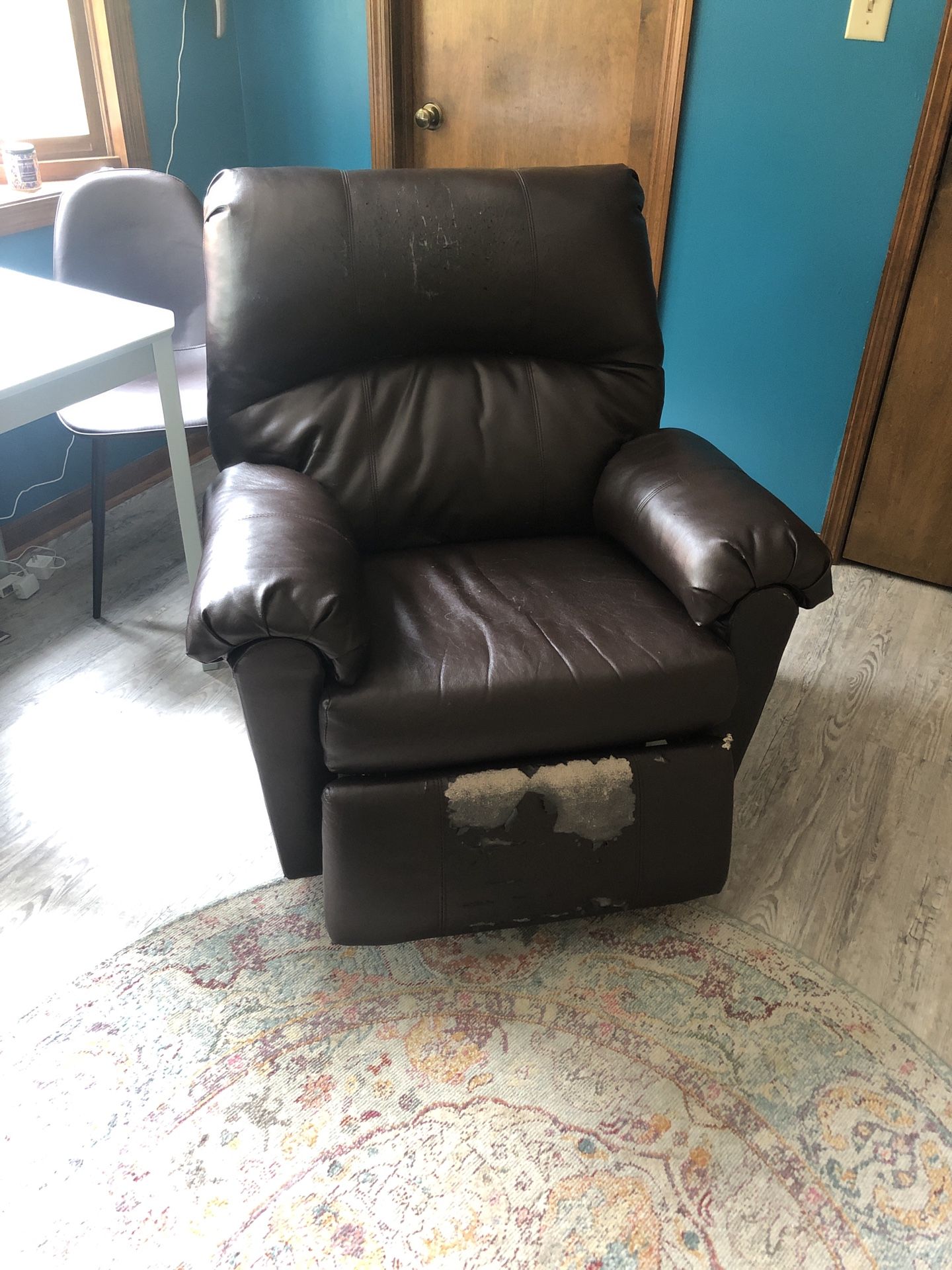 Free leather recliner chair