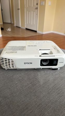 Epson EX3220 Projector – Needs Lamp – Remote Included