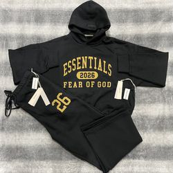 Fear of God Essentials Vintage Black Classic 2 Piece Set FW25 In Small