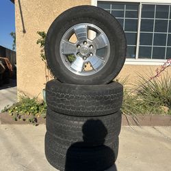 Tires with rims