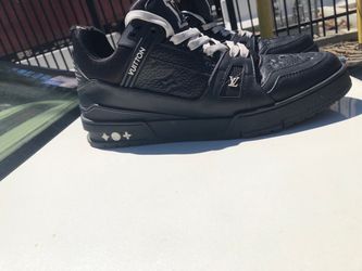 Italian shoes LV size 11 “FOUND AT PARTY”shoot me offers