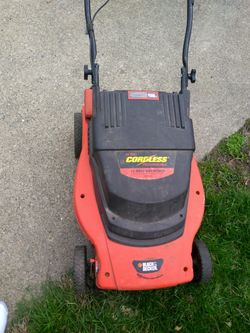 Black,Decker cordless lawnmower