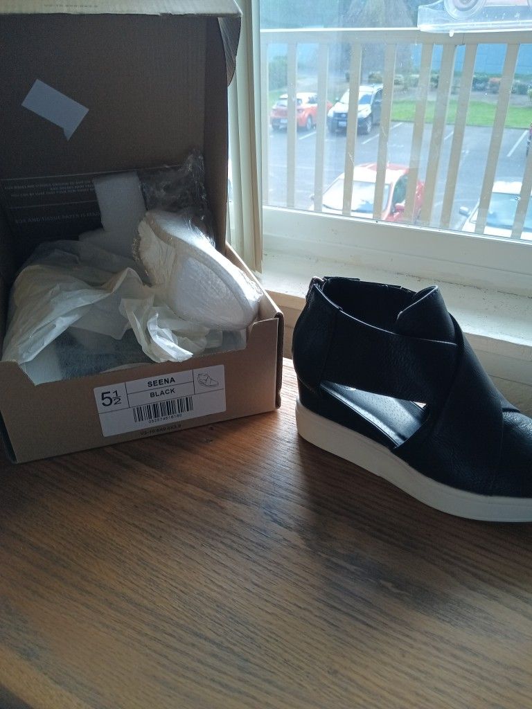 New Wedge Shoes/Ankle Boots