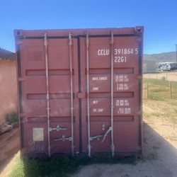 Storage container