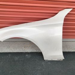 2015-2023 Mercedes C Series Fender OEM.
