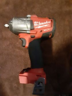 Mid torque impact wrench 18 volt