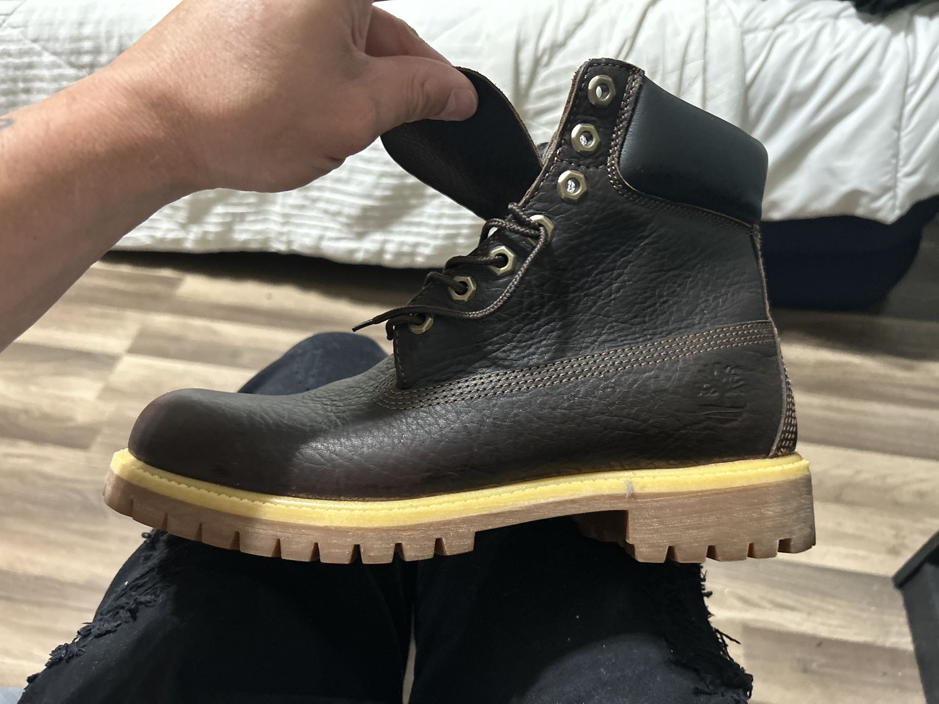 9.5 Timberland Boots