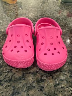 Girls pink crocs