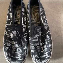 Disney Star Wars Shoes Size 7